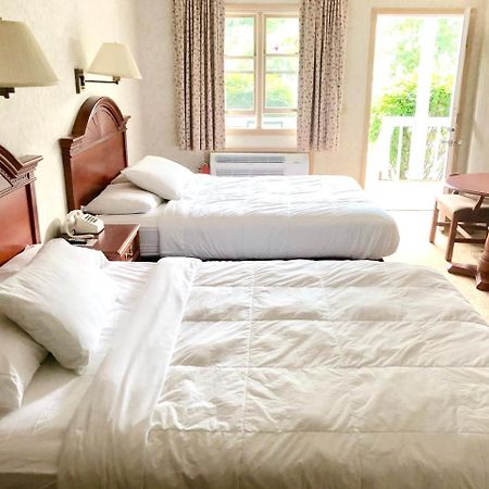 Lyn Aire Motel - Озеро Джордж Экстерьер фото